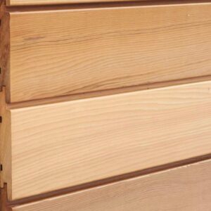 INTERLOCKING PINEWOOD PLANKS
